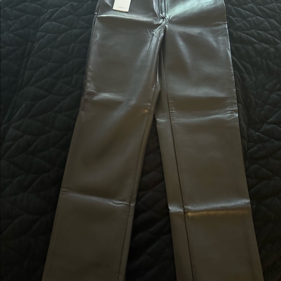NWT Wilfred Melina Pant Aritzia - Picture 3 of 4